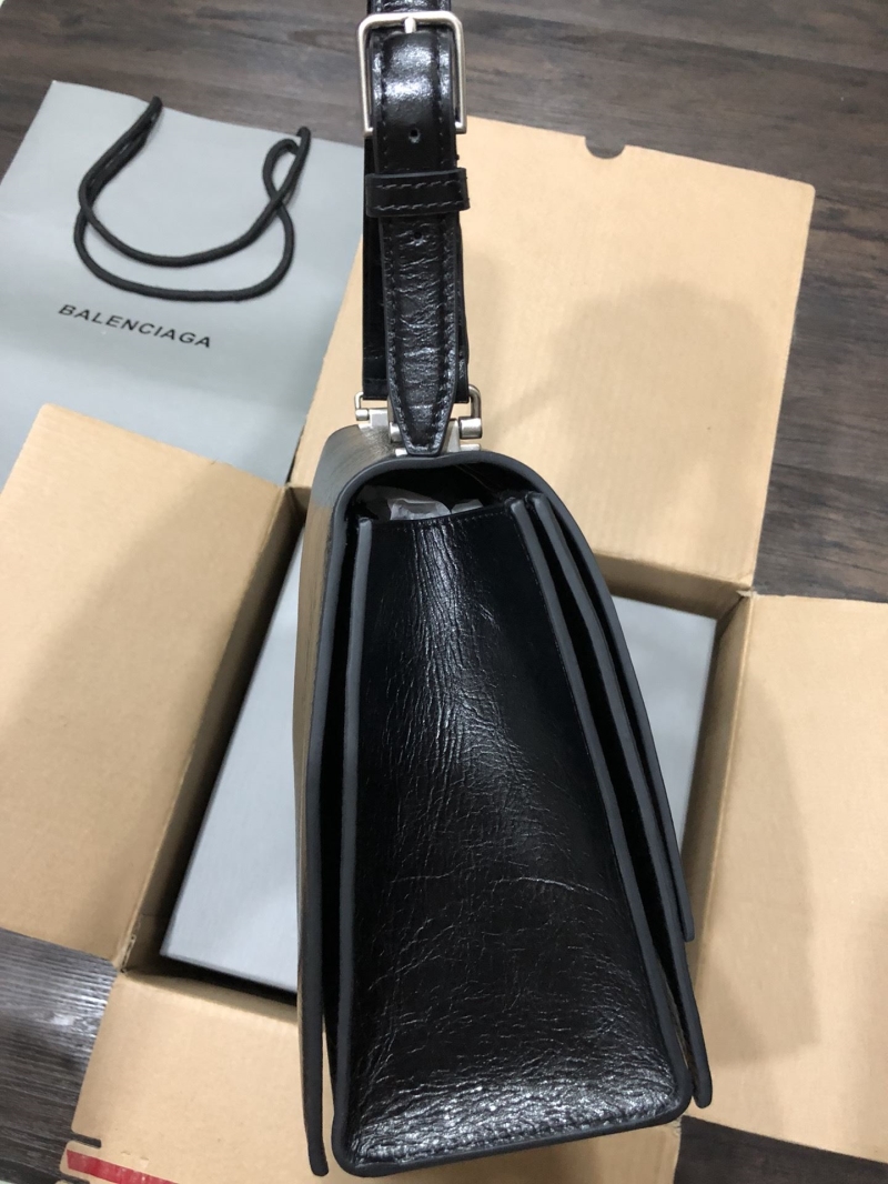 Ba1en*iaga hourglass bags